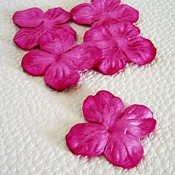 Набор маленьких гортензий "Фуксия", 20 шт (Craft) Набор маленьких гортензий "Фуксия", 20 шт (Craft)
