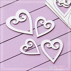 Заготовка для тиснения "Сердечки с завитками", 6,2х7,2 см (СкрапМагия) Заготовка для тиснения "Сердечки с завитками", 6,2х7,2 см (СкрапМагия)