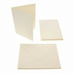 Набор заготовок для открыток 10,5х15 см "Кремовые с фигурным краем" с конвертами (DoCrafts)